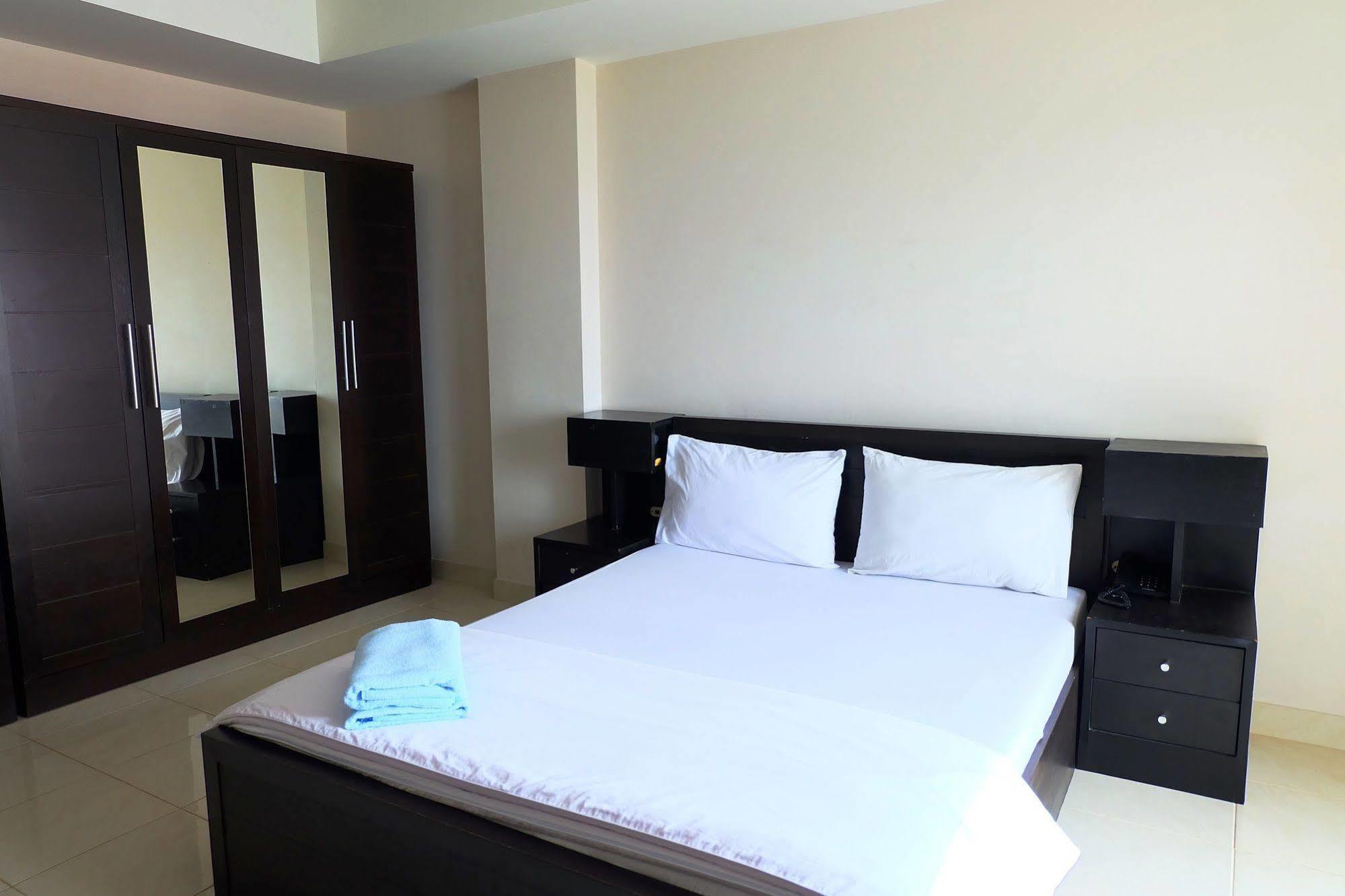 ราลีเว Hotel บ้านบางบ่อ ภายนอก รูปภาพ
