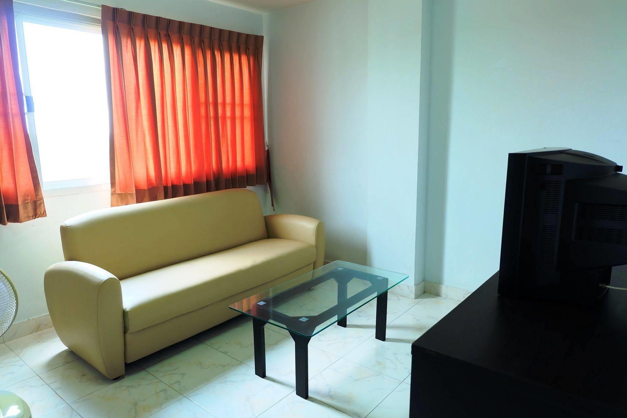 ราลีเว Hotel บ้านบางบ่อ ภายนอก รูปภาพ